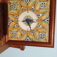 Orologio in ceramica di Caltagirone