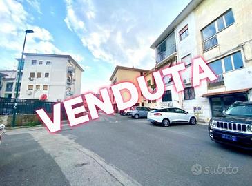 3 LOCALI A NAPOLI