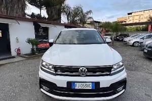 Volkswagen Tiguan 2.0 BiTDI SCR DSG 4MOTION Execut