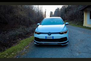 Volkswagen golf 8 2.0 tdi 150 cv dsg