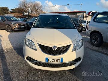 Lancia Ypsilon 1.3 MJT 16V 95 CV 5 porte S&S Gold