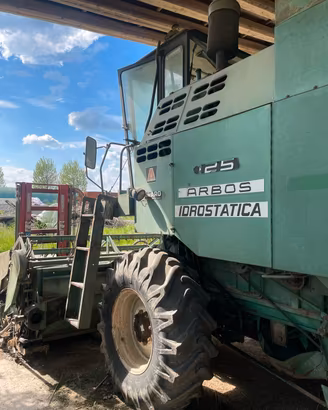 mietitrebbia Arbos 125 idrostatica