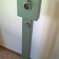 Collezionismo vintage: prototipo di parchimetro.