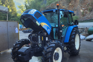 Trattore new holland T5050 100cv