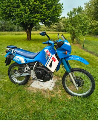 Kawasaki klr 650 revisionata.