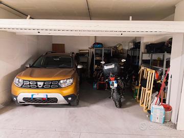 garage in piazza brucellaria Ex Montecatini