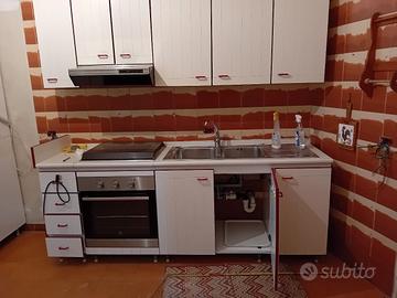 cucina  componibile 