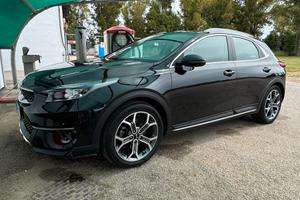 Kia xceed 1.0 gpl