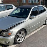 LEXUS IS 200 2005