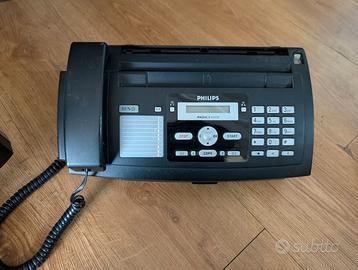 1 Stampante 1 telefono fax 2 monitor pc