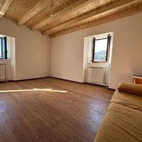 Villa indipendente con terreno 24000 mp bedfast B