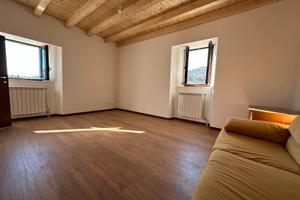 Villa indipendente con terreno 24000 mp bedfast B