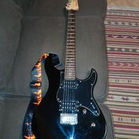 chitarra Yamaha H120 black