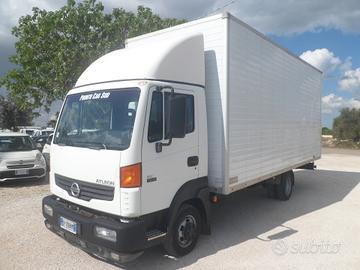 Nissan Atleon furgonatura in lega