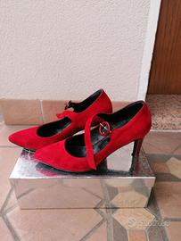 Scarpe rosse clearance spuntate