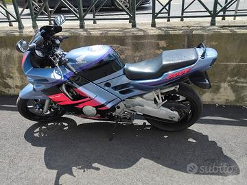 cbr 600f2