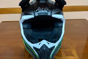 Casco Airoh