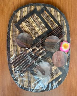 Set Tavola Etnico in Bambù e Legno – Tovagliette, 