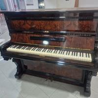 pianoforte antico in radica di noce