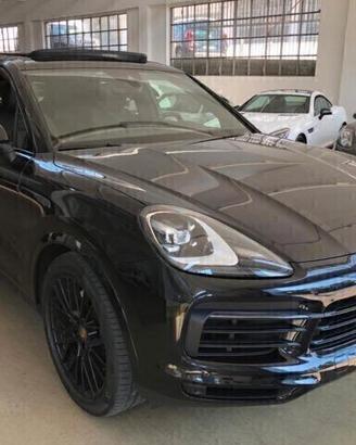 ricambi per porsche cayenne 2021 2022 DISPONIAMO D