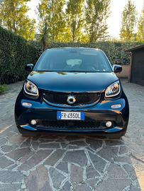 SMART fortwo PARIS BLUE 0.9 T Passion 90 cv