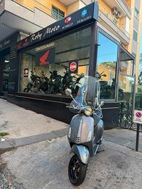 Piaggio Vespa 150 Primavera
