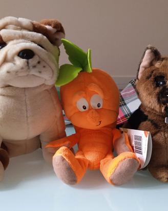 3 simpatici Peluche Cani e Carota
