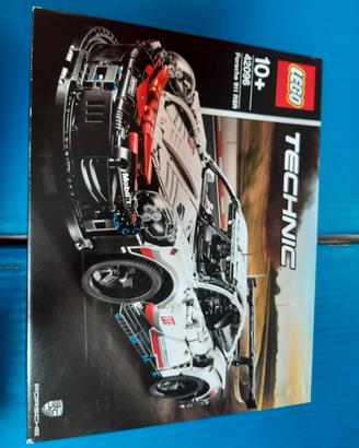 Lego Technic Porsche 911 RSR 49096
