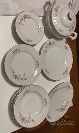 Servizio piatti
