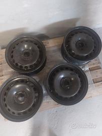 CERCHI IN FERRO RENAULT/DACIA/NISSAN