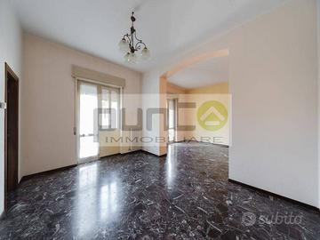 Appartamento di 129 m² con 3 locali e box auto a C