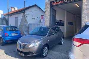 Lancia Ypsilon 1.2 69 CV 5 porte GPL Ecochic Gold