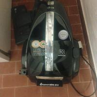 ASPIRAPOLVERE LG 8913D SENZA SACCHETTO