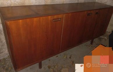 credenza anni 60 in teak 