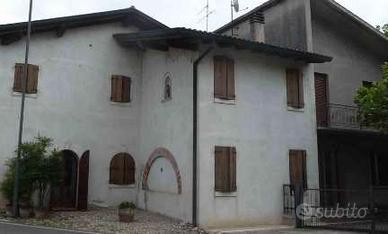 Compendio immobiliare a Concamarise (VR)