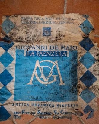 Mattonelle 10×10 dipinte a mano