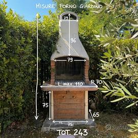 Barbecue in muratura da giardino con comignolo