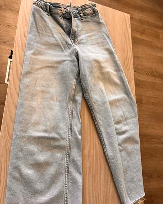 Jeans a zampa marca ZARA età 10 anni