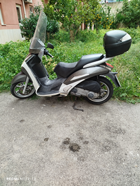 Scooter Peugeot geopolis 300