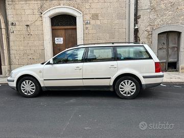 Volkswagen Passat 1.9 Diésel 1998