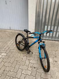 Bicicletta rock rider500
