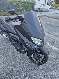 Yamaha T Max - 2005