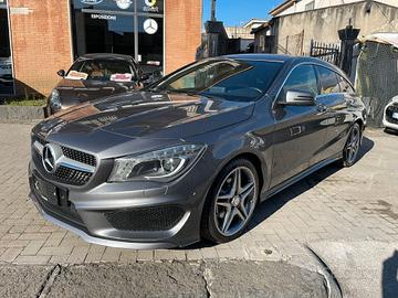 Mercedes-benz CLA 180cdi S.W. Premium AMG interno/