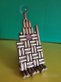 stand per cellulare artigianale in ottone