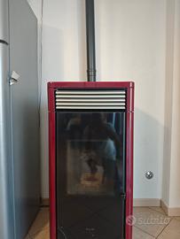 Stufa a pellet Idro Ravelli HRV120 Plus