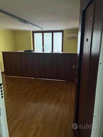 Locale uso ufficio