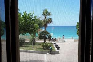 Delizio e appartamento a Villammare