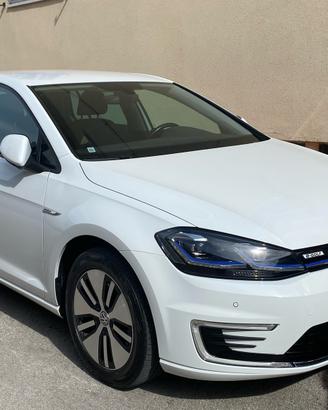 Volkswagen E-GOLF