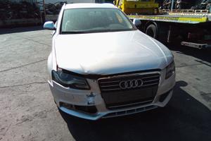 RICAMBI USATI AUTO AUDI A4 2009 SIGLA CGKA
