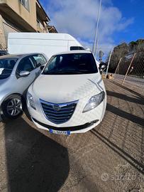 Lancia Ypsilon 1.3 MJT 16V 95 CV 5 porte S&S Silve